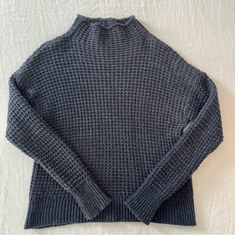American Eagle mock neck sweater size S
